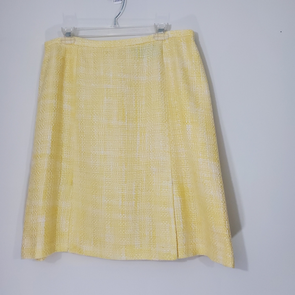 Sag Harbor Yellow/White Tweed Skirt. Size 16P